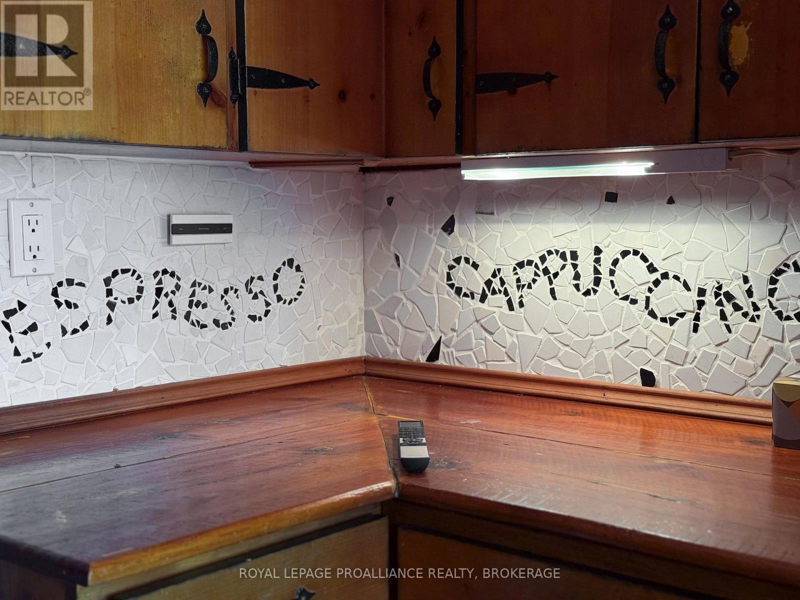 1863 Sydenham Road, Kingston, Ontario  K7L 4V4 - Photo 23 - X12566602