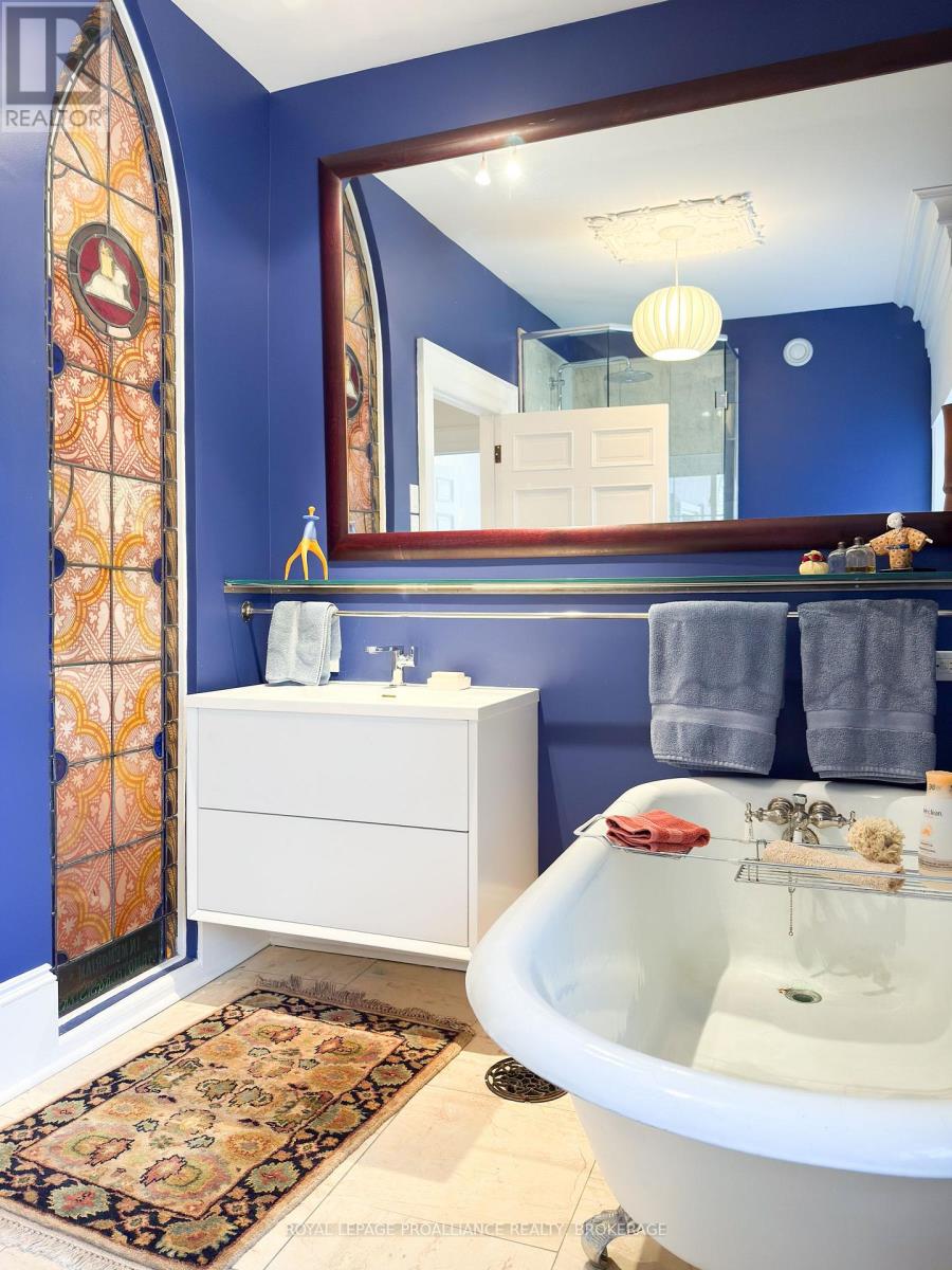 1863 Sydenham Road, Kingston, Ontario  K7L 4V4 - Photo 41 - X12566646