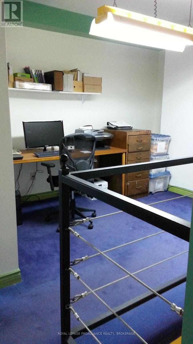 1863 Sydenham Road, Kingston, Ontario  K7L 4V4 - Photo 6 - X12566646