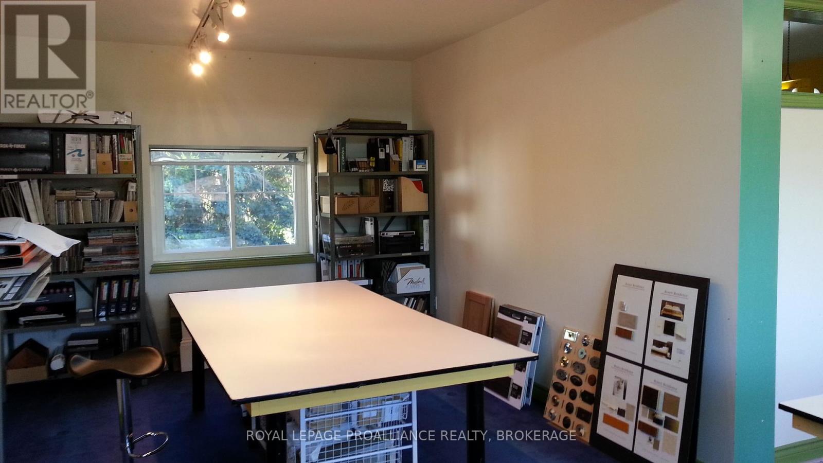 1863 Sydenham Road, Kingston, Ontario  K7L 4V4 - Photo 8 - X12566646