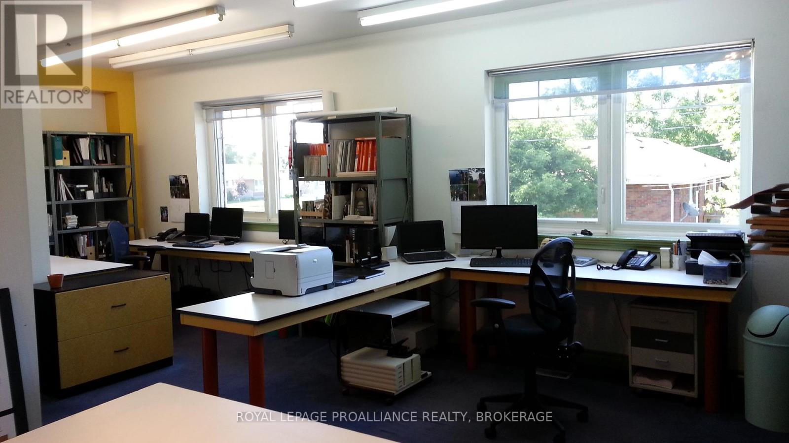 1863 Sydenham Road, Kingston, Ontario  K7L 4V4 - Photo 9 - X12566646