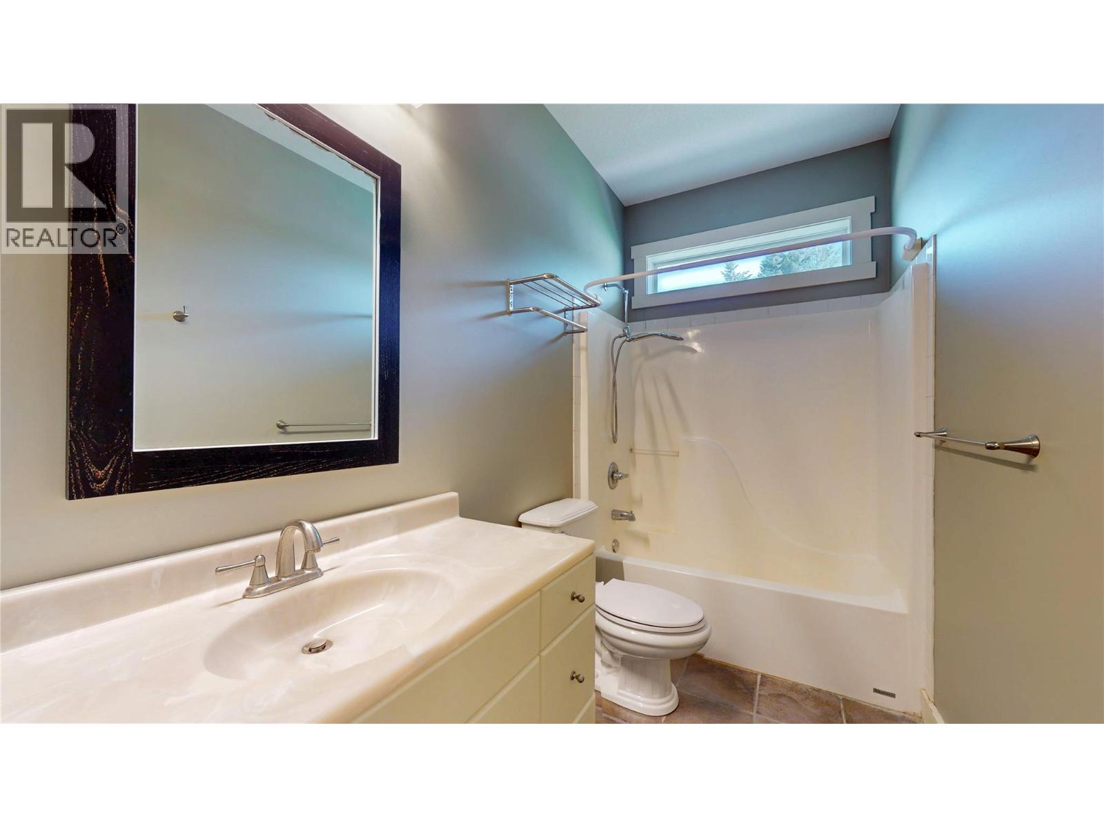 1631 Mt. Pyramid Crescent, Cranbrook, British Columbia  V1C 6K8 - Photo 13 - 10369797