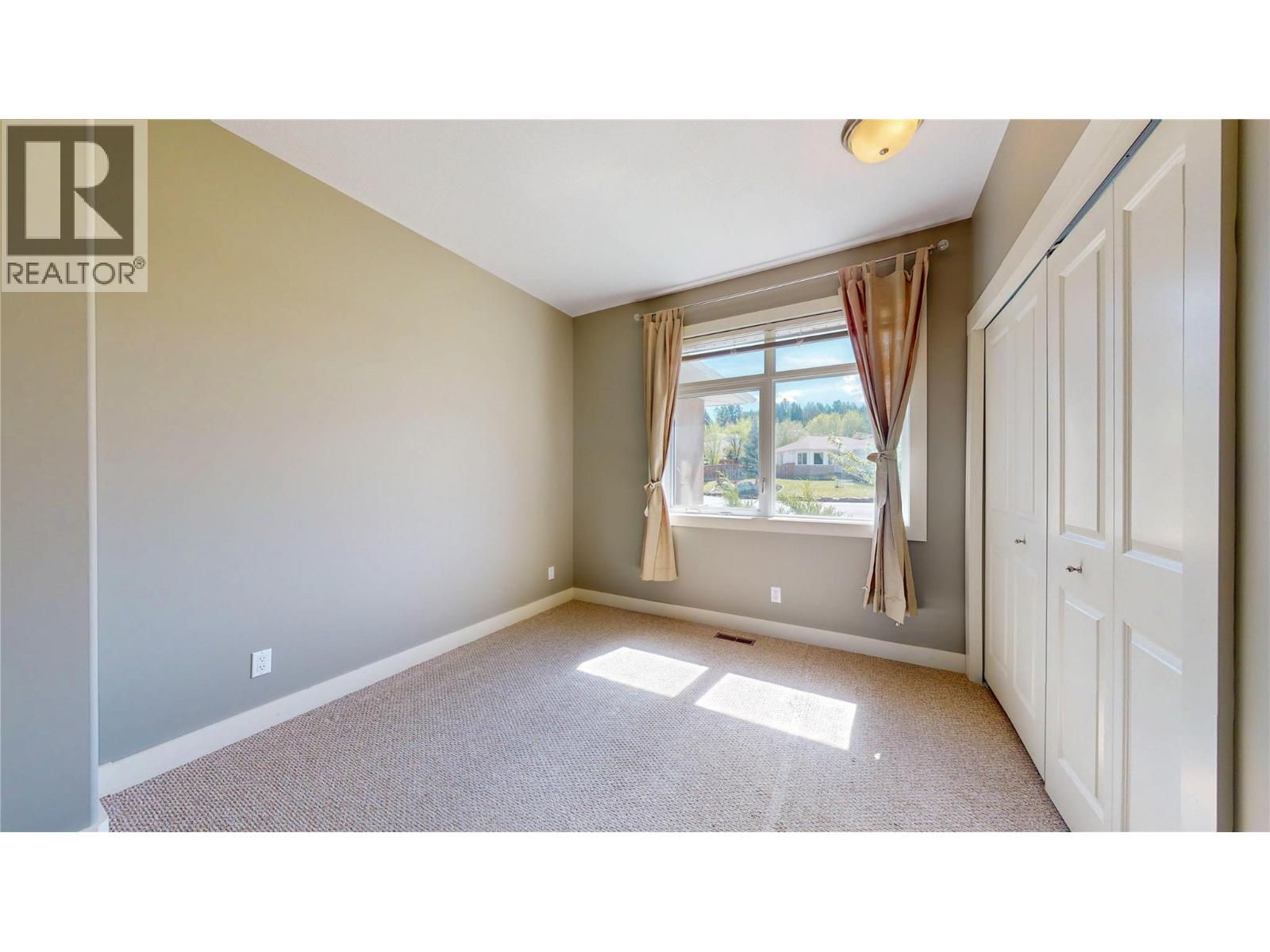 1631 Mt. Pyramid Crescent, Cranbrook, British Columbia  V1C 6K8 - Photo 12 - 10369797