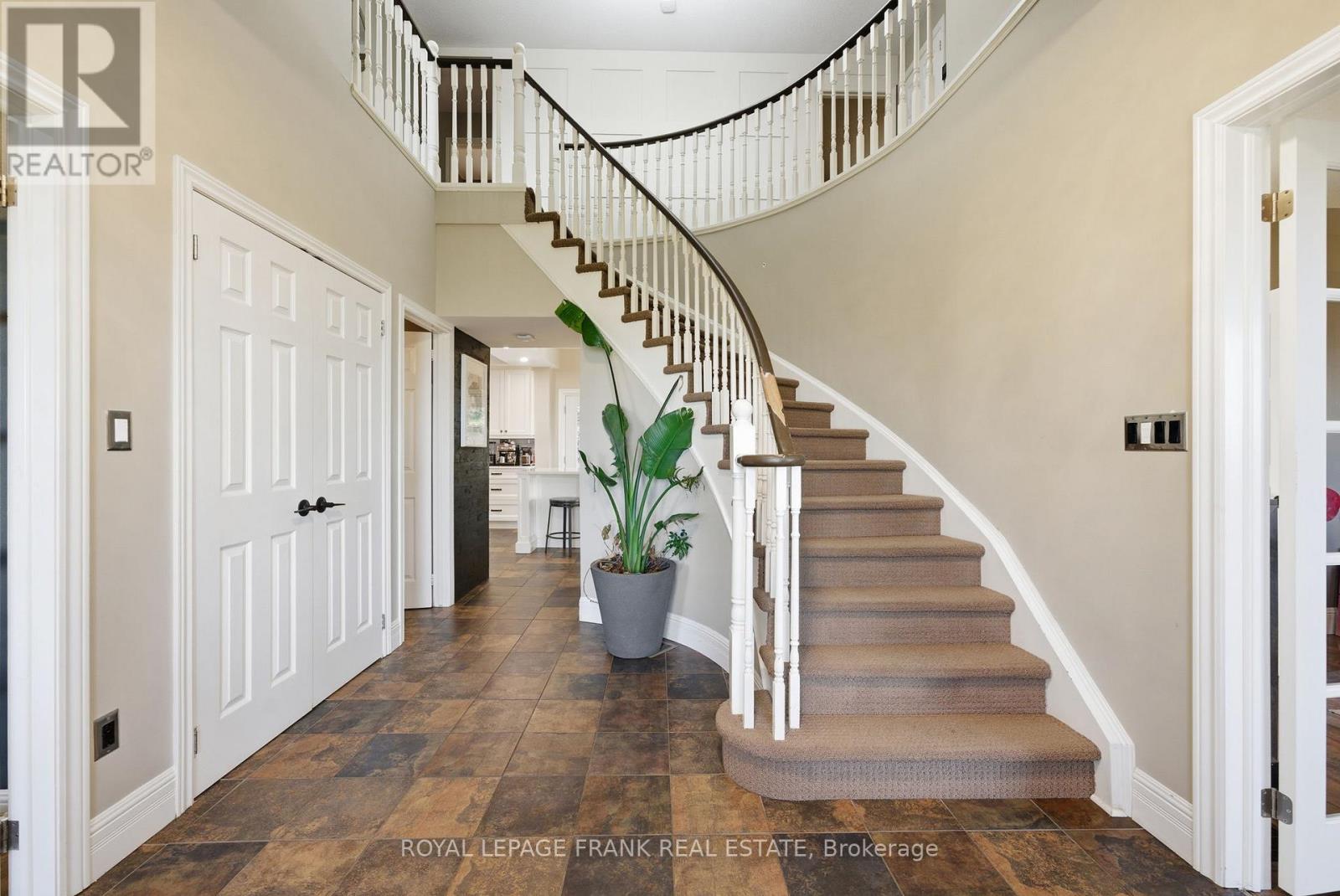 300 Snug Harbour Road, Kawartha Lakes, Ontario  K9V 4R6 - Photo 10 - X12566630