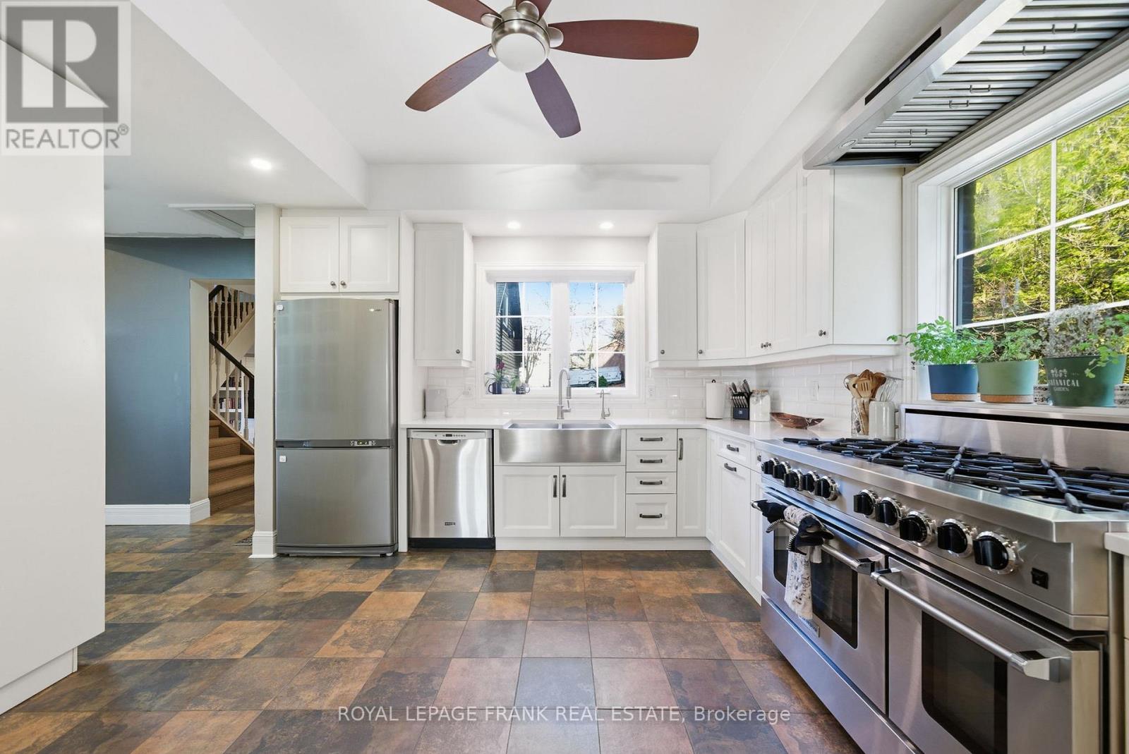 300 Snug Harbour Road, Kawartha Lakes, Ontario  K9V 4R6 - Photo 19 - X12566630