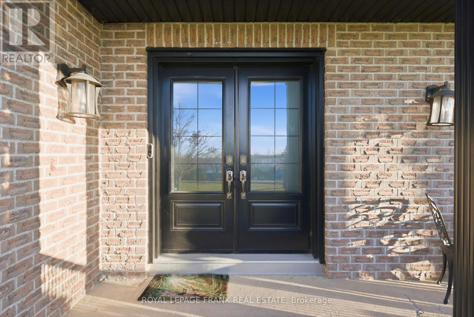 300 Snug Harbour Road, Kawartha Lakes, Ontario  K9V 4R6 - Photo 8 - X12566630