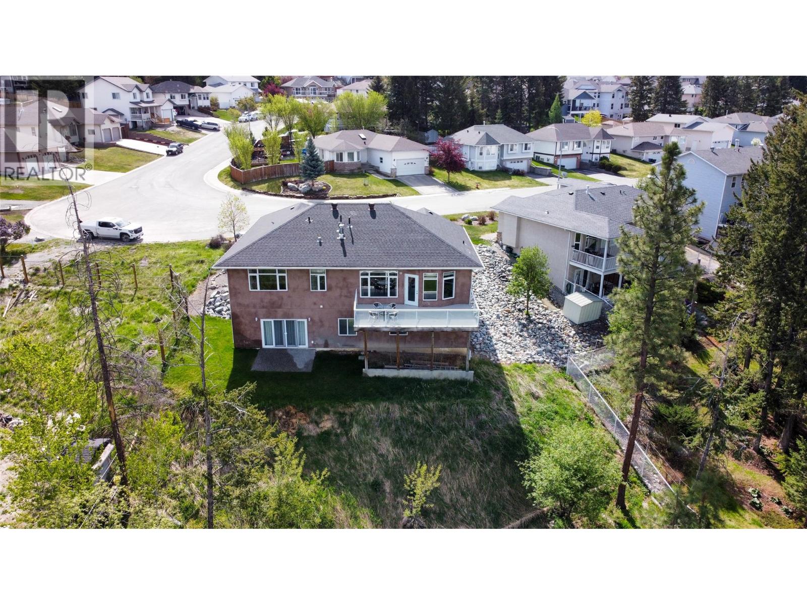 1631 Mt. Pyramid Crescent, Cranbrook, British Columbia  V1C 6K8 - Photo 4 - 10369797