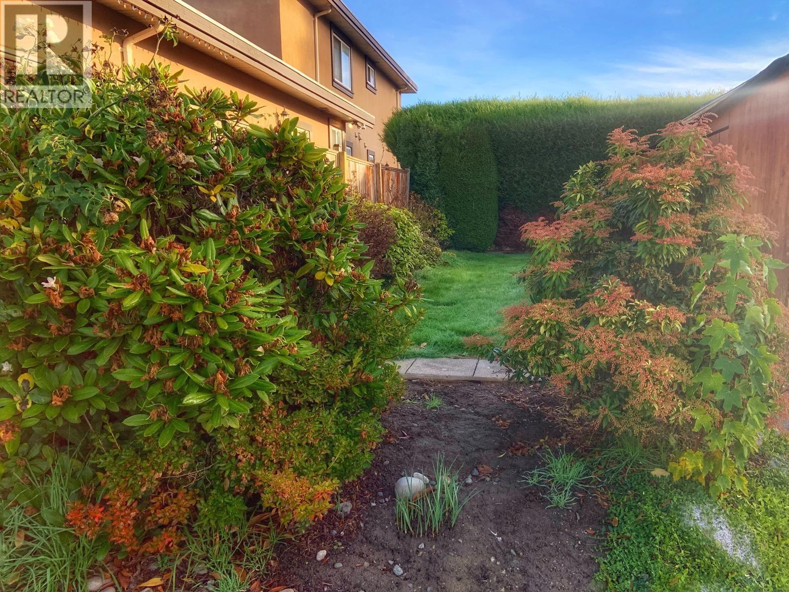 10880 Southridge Road, Richmond, British Columbia  V7A 2X4 - Photo 5 - R3069054