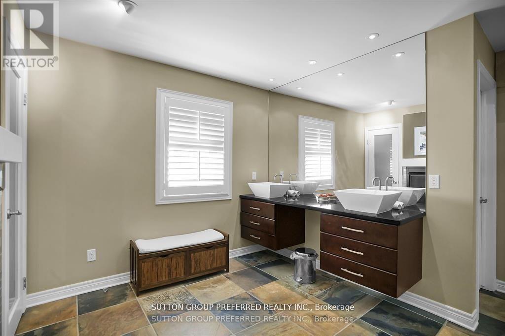 694 Colborne Street, London East, Ontario  N6A 3Z5 - Photo 24 - X12566504