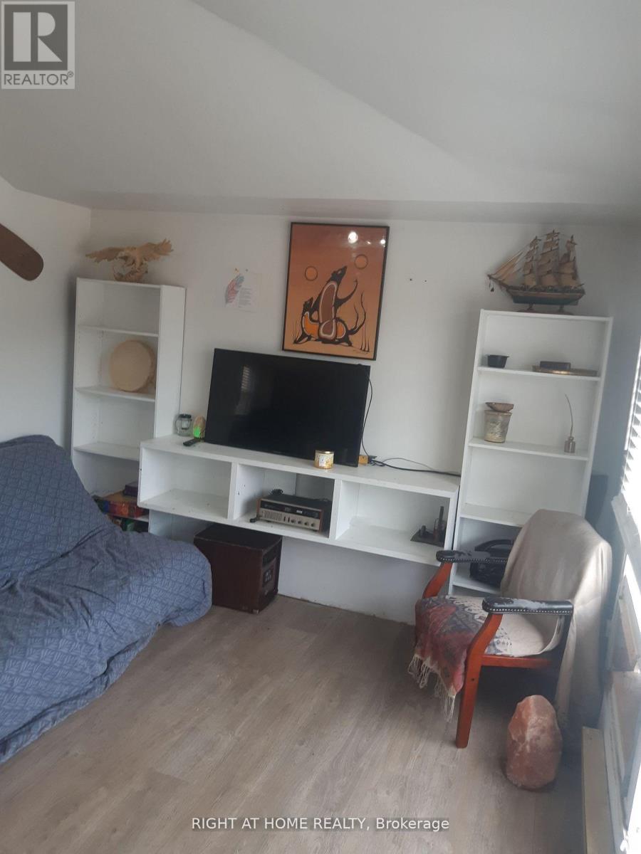 208 Mcguire Beach Road, Kawartha Lakes, Ontario  K0M 2B0 - Photo 14 - X12566298