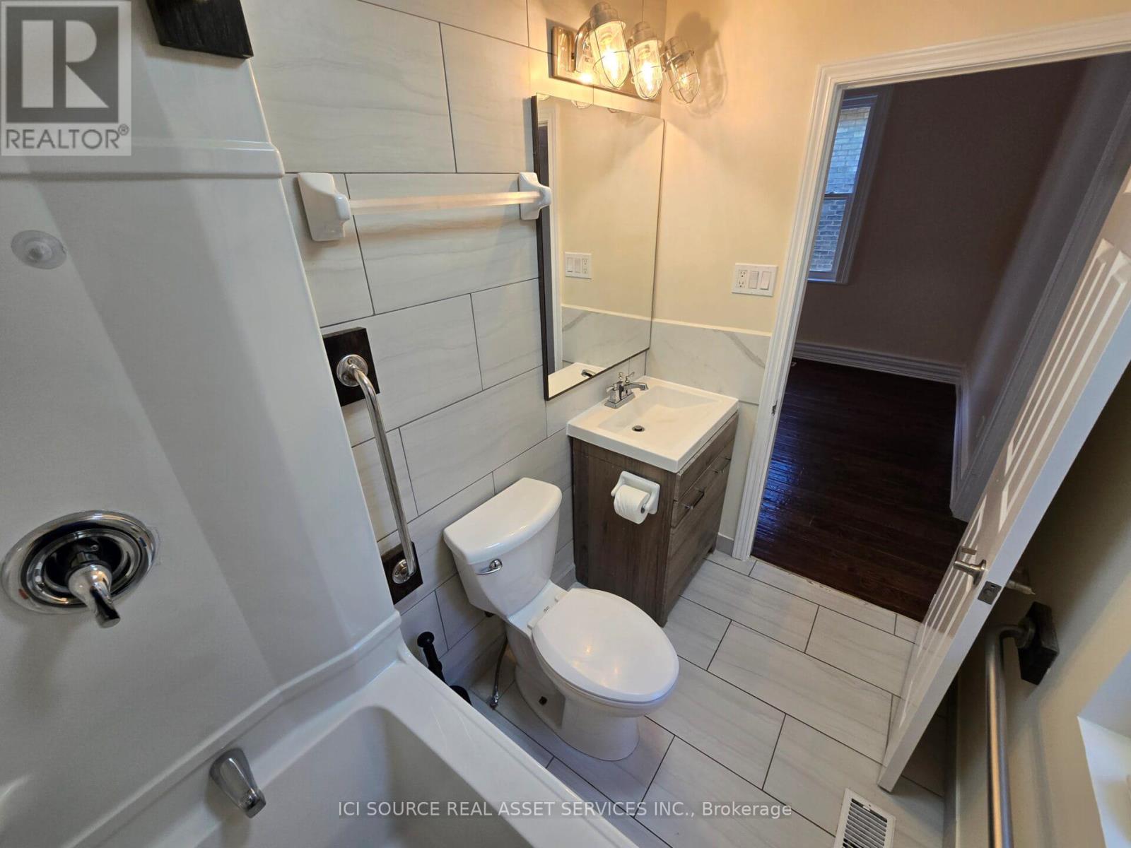 727 Queens Avenue, London East, Ontario  N5W 3H4 - Photo 18 - X12566342