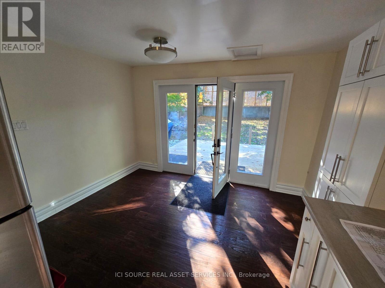 727 Queens Avenue, London East, Ontario  N5W 3H4 - Photo 22 - X12566342