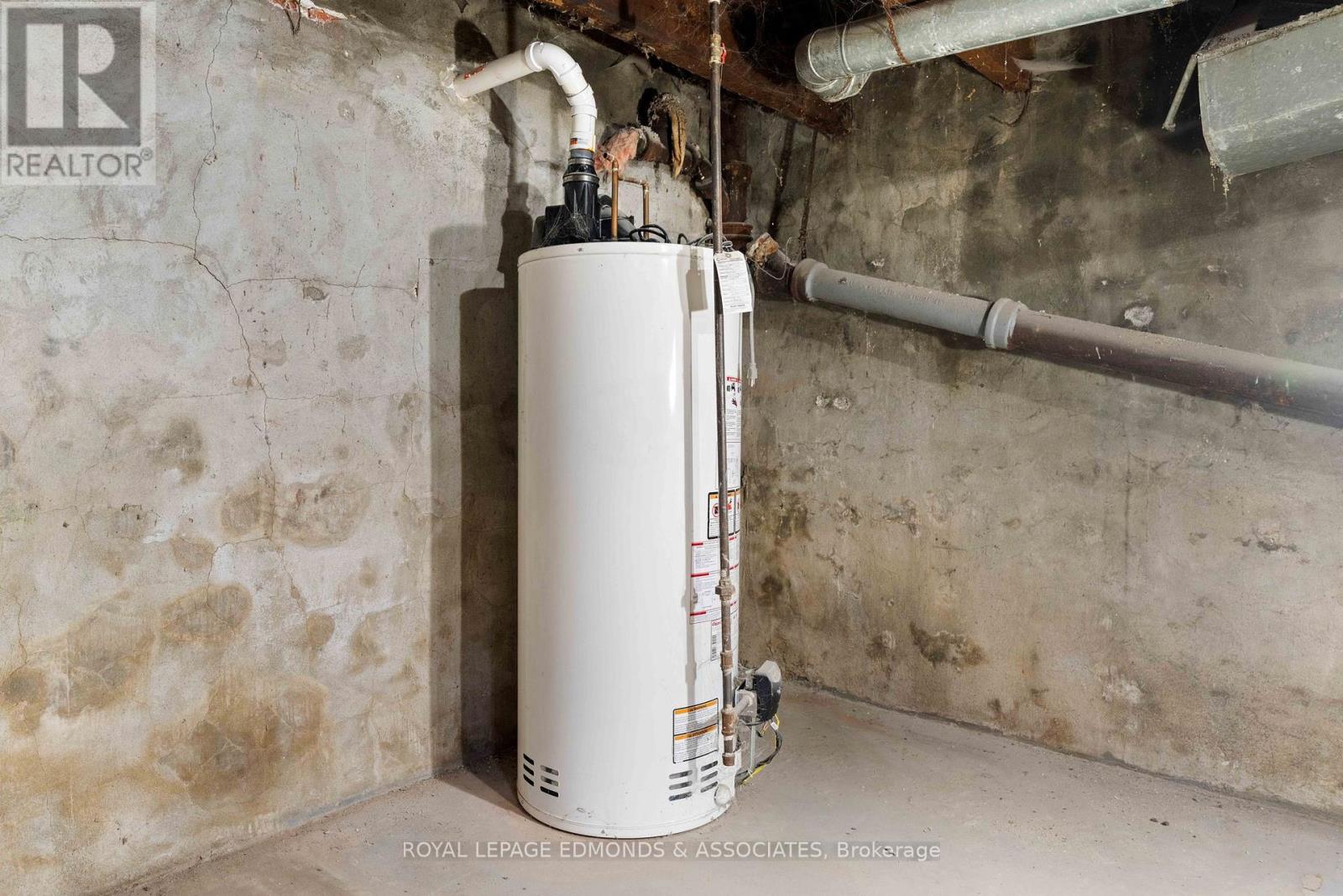 231 Cecelia Street, Pembroke, Ontario K8A 1R8 - Photo 23 - X12566524