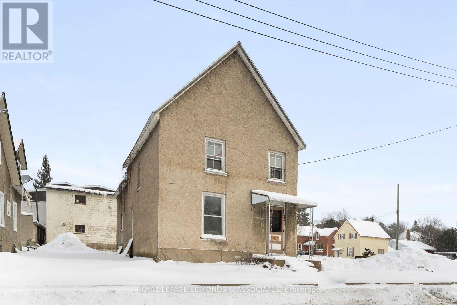 231 Cecelia Street, Pembroke, Ontario K8A 1R8 - Photo 9 - X12566524