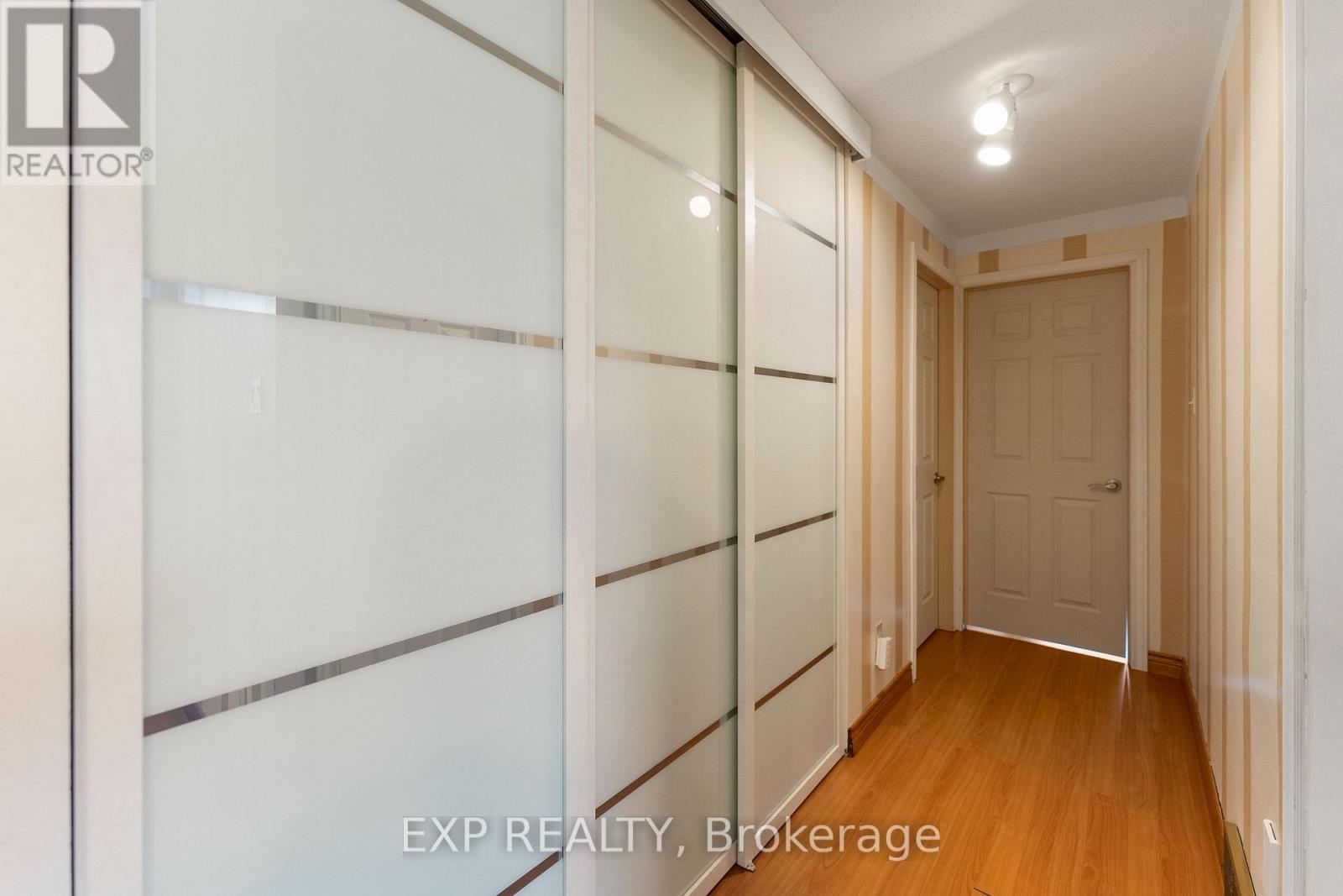 1626 Prestwick Drive, Ottawa, Ontario  K1E 2Y1 - Photo 23 - X12566540