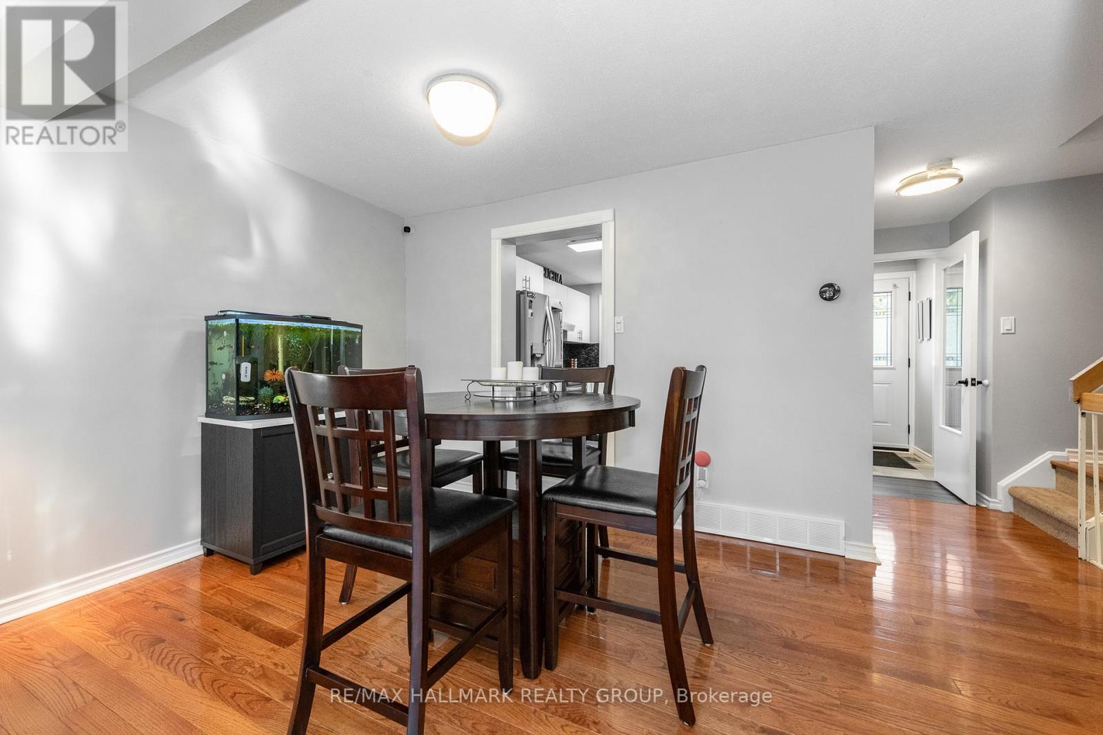 1803 Lamoureux Drive, Ottawa, Ontario  K1E 2H3 - Photo 15 - X12566434