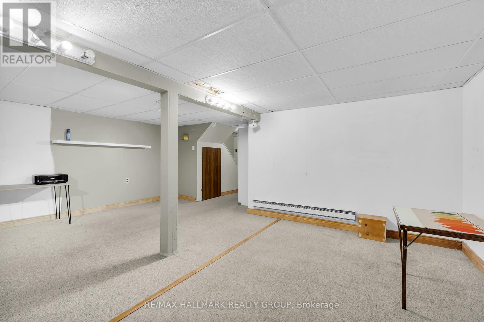 10 Black Forest Lane, Ottawa, Ontario  K2H 5C8 - Photo 37 - X12566520