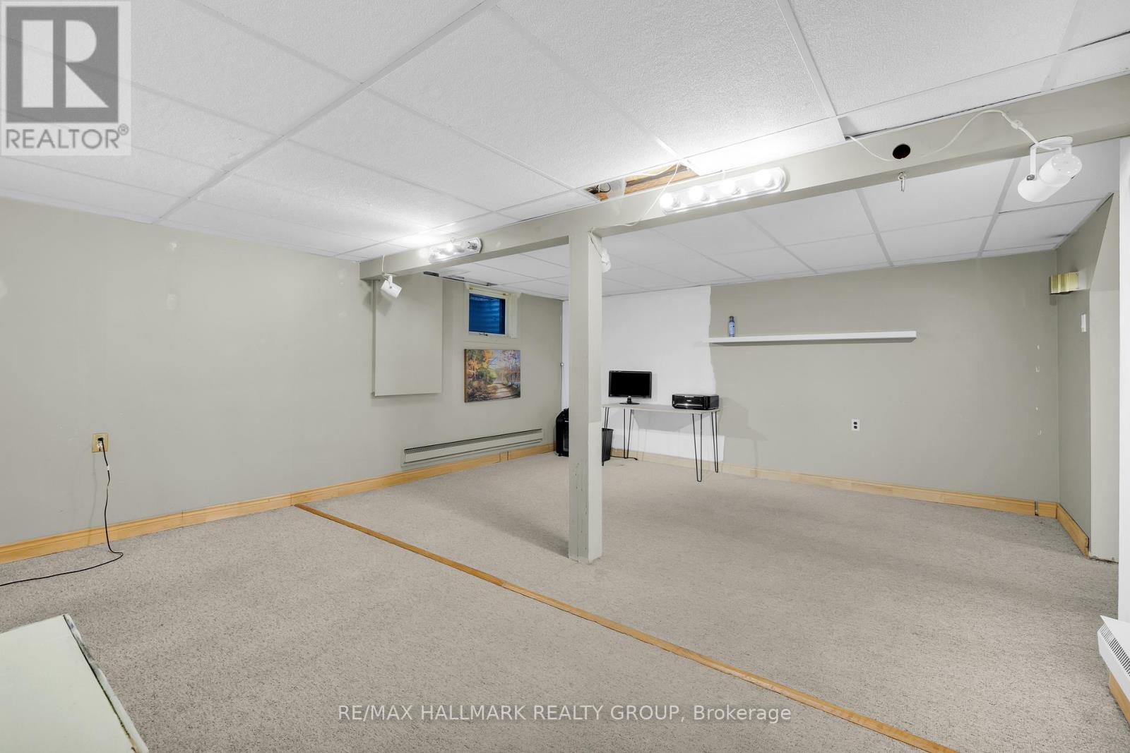 10 Black Forest Lane, Ottawa, Ontario  K2H 5C8 - Photo 38 - X12566520