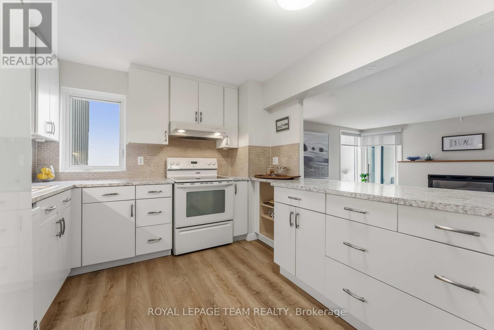 2106 - 1081 Ambleside Drive, Ottawa, Ontario  K2B 8C8 - Photo 15 - X12566654