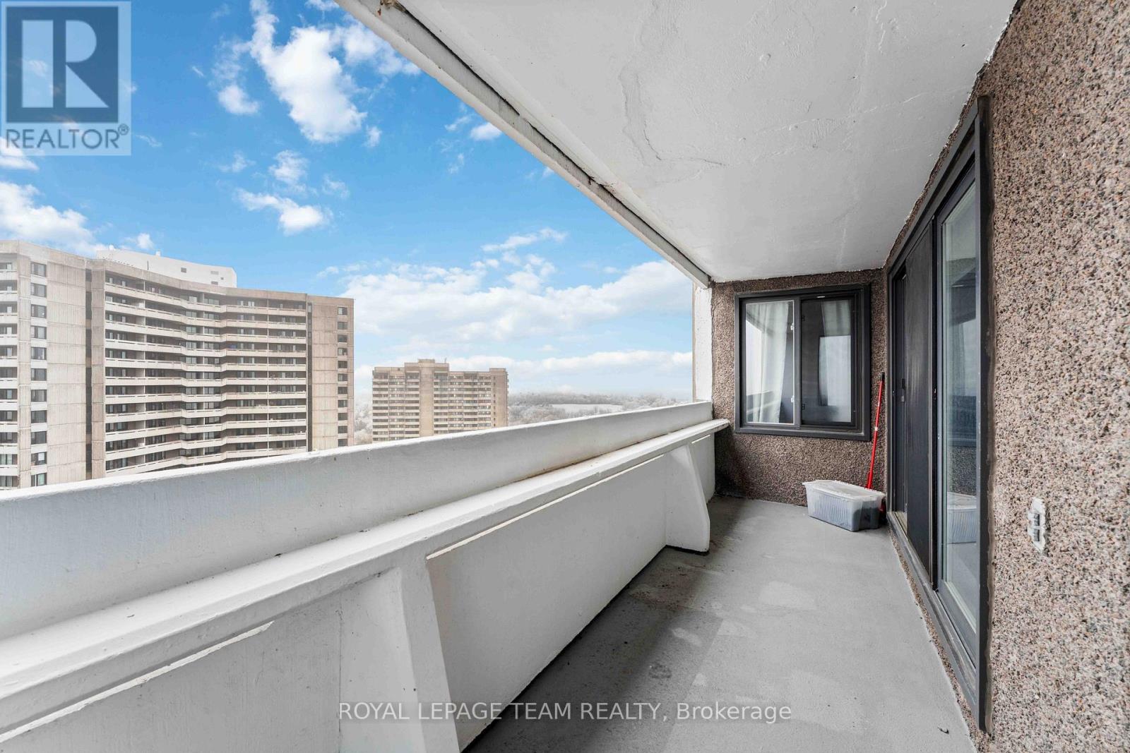 2106 - 1081 Ambleside Drive, Ottawa, Ontario  K2B 8C8 - Photo 27 - X12566654