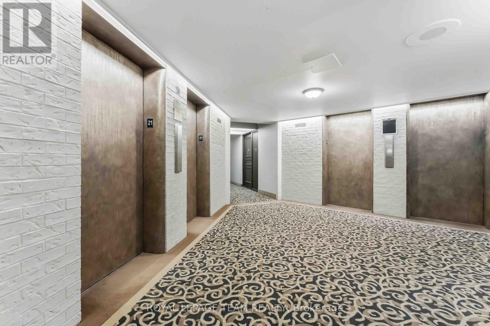 2106 - 1081 Ambleside Drive, Ottawa, Ontario  K2B 8C8 - Photo 5 - X12566654