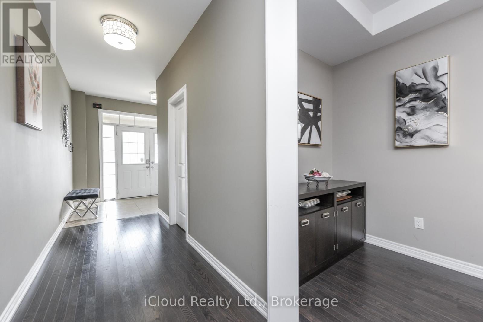 60 Valleyway Drive, Brampton, Ontario  L6X 5G1 - Photo 5 - W12565676