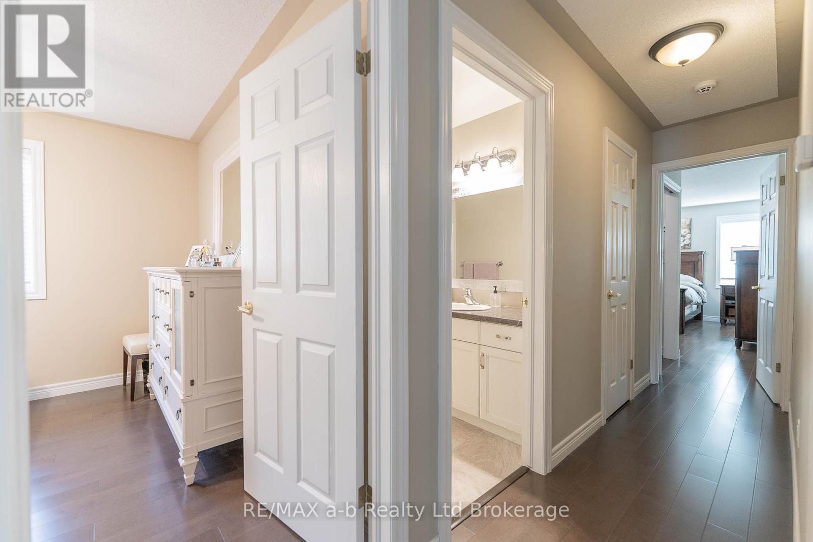 90 Weston Drive, Tillsonburg, Ontario  N4G 5W9 - Photo 18 - X12566574