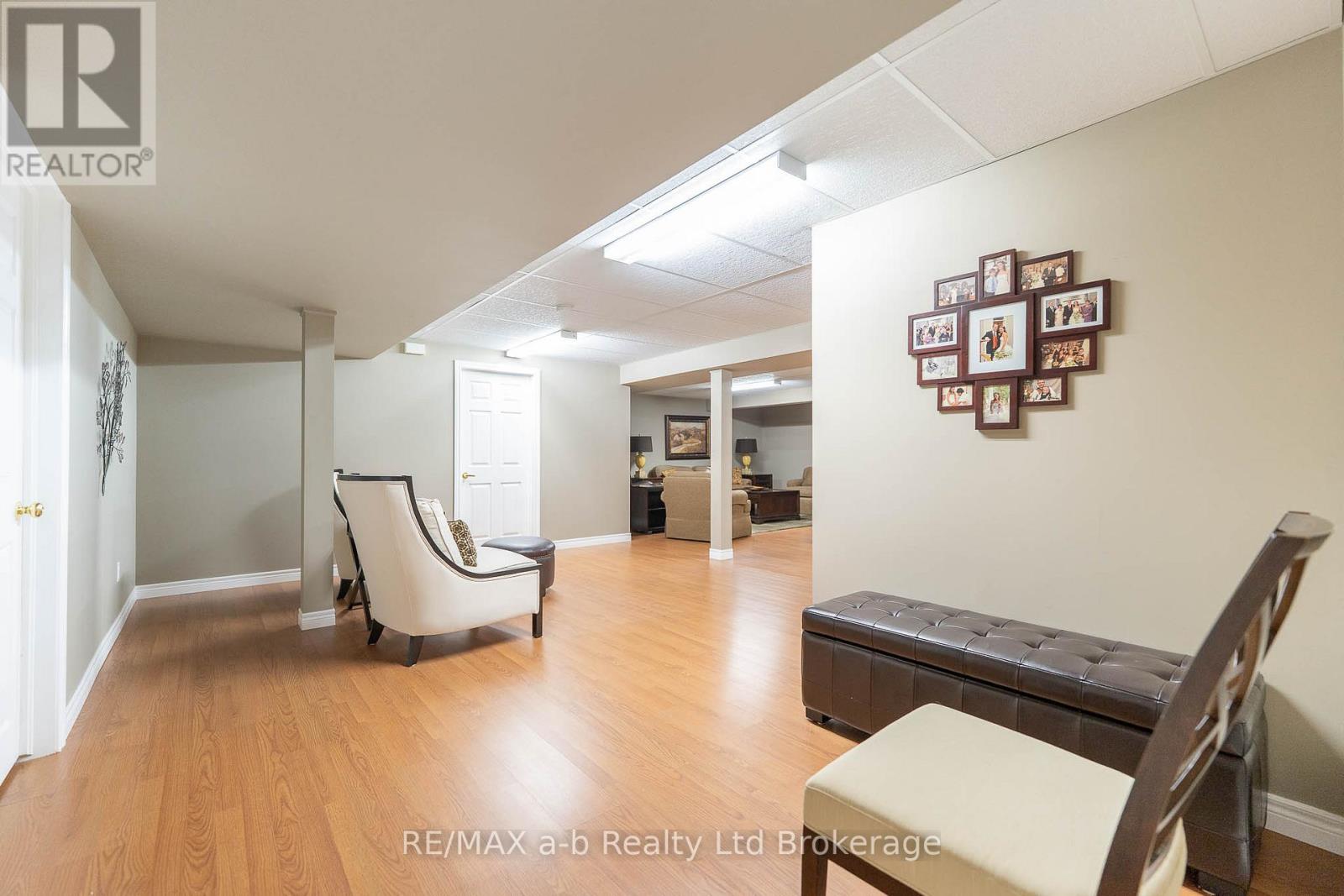 90 Weston Drive, Tillsonburg, Ontario  N4G 5W9 - Photo 27 - X12566574