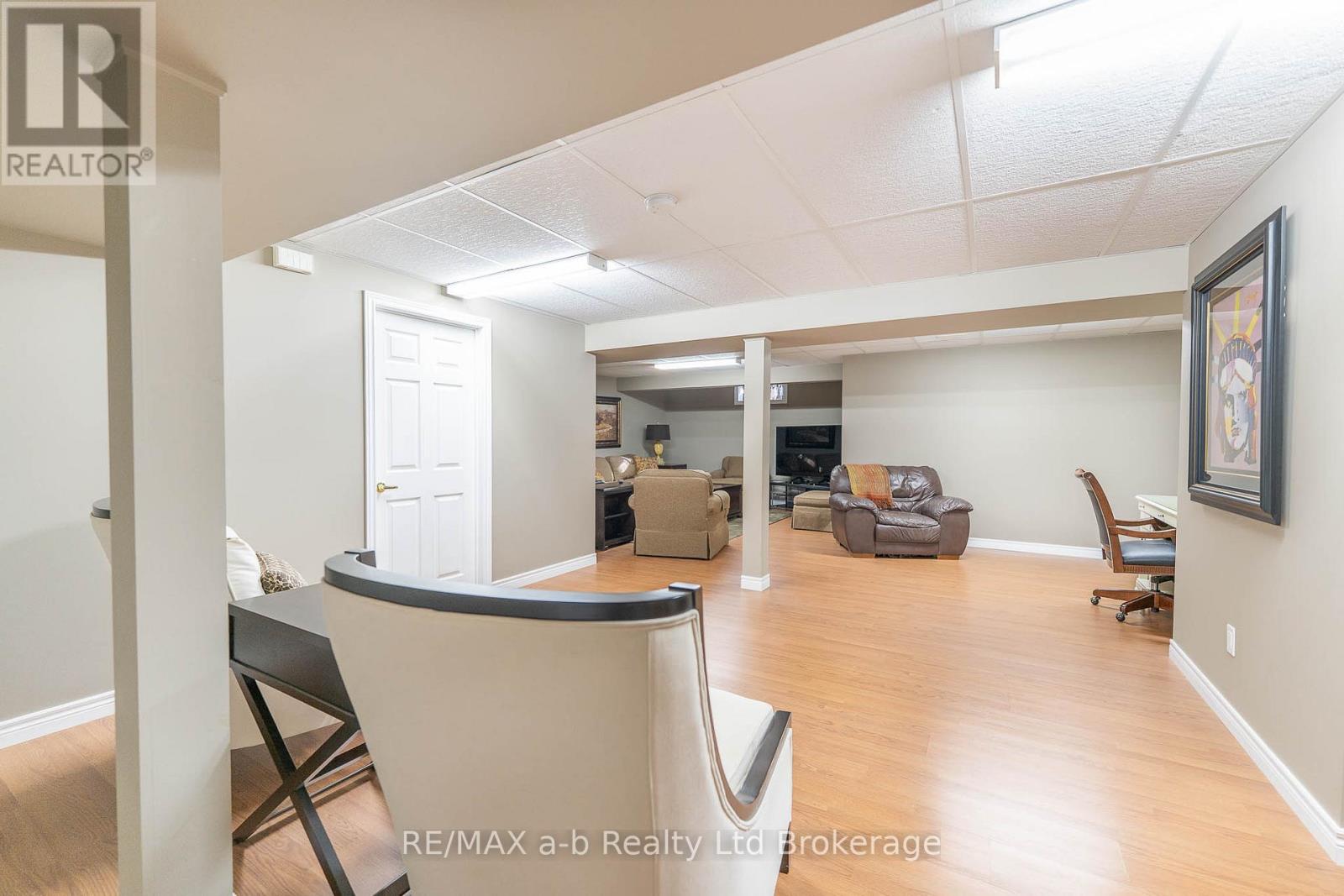 90 Weston Drive, Tillsonburg, Ontario  N4G 5W9 - Photo 29 - X12566574