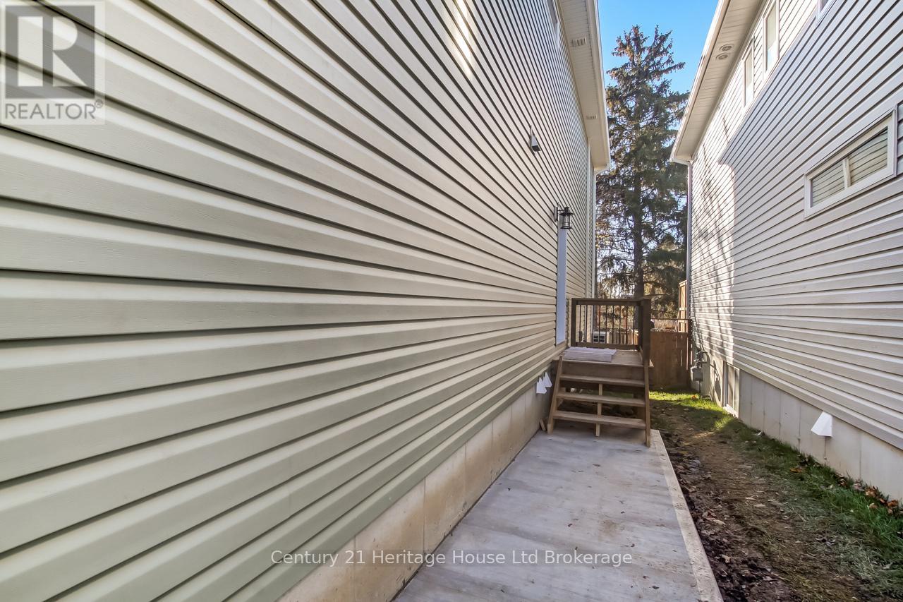 846 Water Street, Woodstock, Ontario  N4S 1S7 - Photo 23 - X12566622