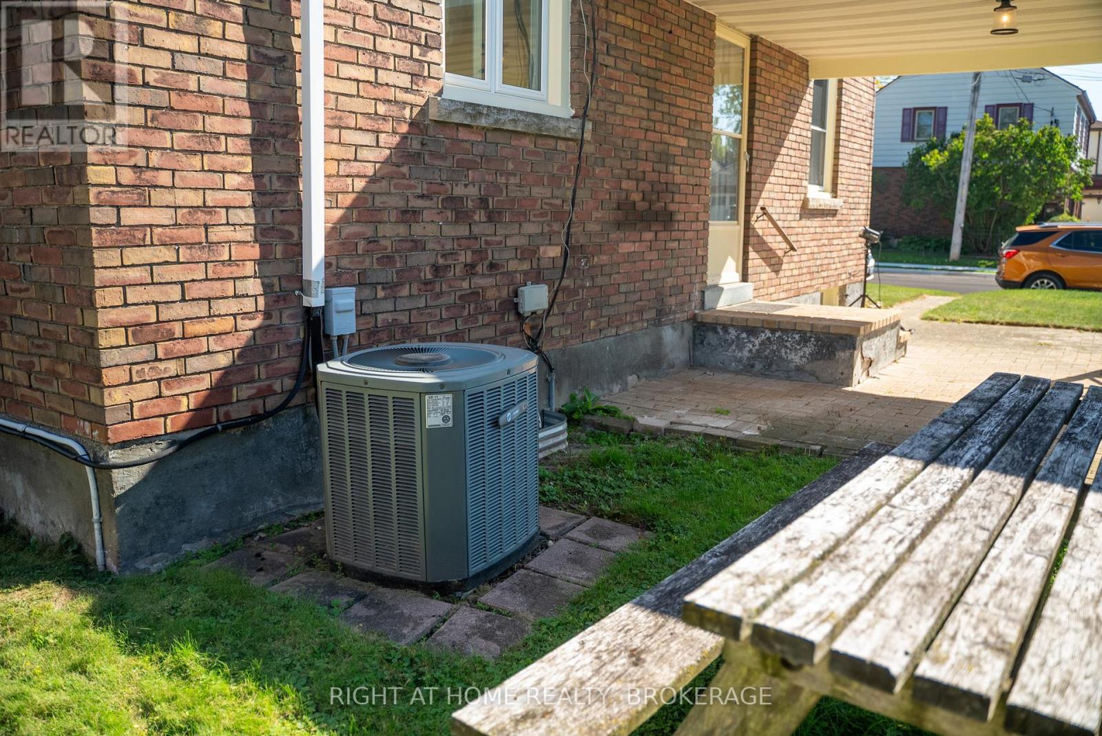 57 Edgar Street, Welland, Ontario  L3C 1S6 - Photo 46 - X12566432