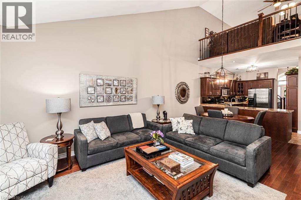 13 Mulligan Trail, Hamilton, Ontario  L9B 0A4 - Photo 4 - 40788874