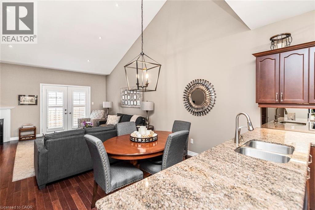 13 Mulligan Trail, Hamilton, Ontario  L9B 0A4 - Photo 8 - 40788874