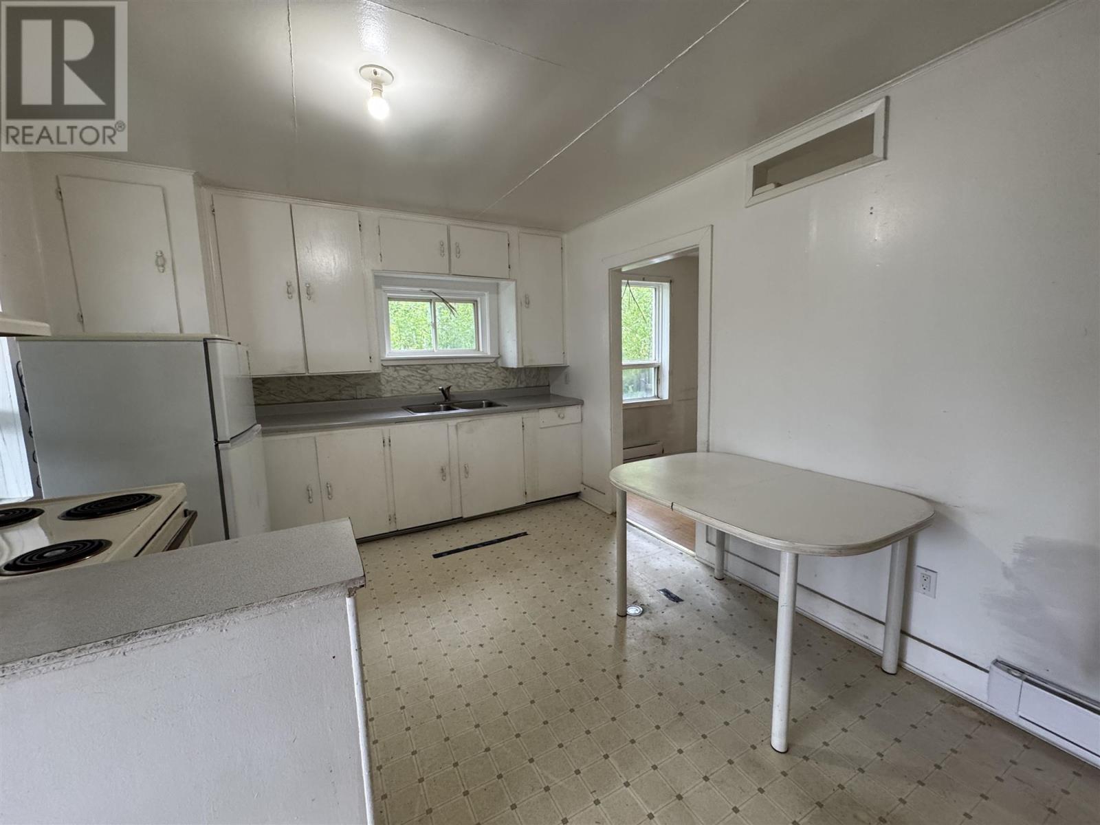 162 Martel Rd, Chapleau, Ontario  P0M 1K0 - Photo 30 - SM252094