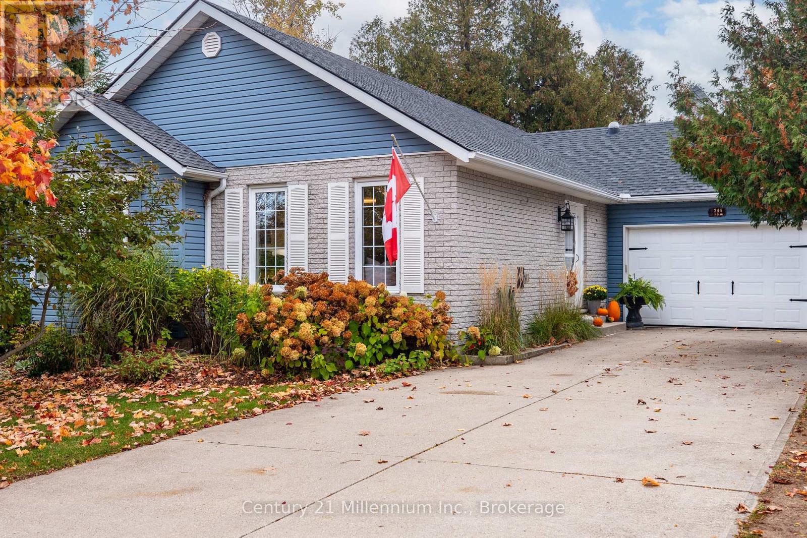 244 Summerhill Road, Saugeen Shores, Ontario  N0H 2L0 - Photo 11 - X12566428