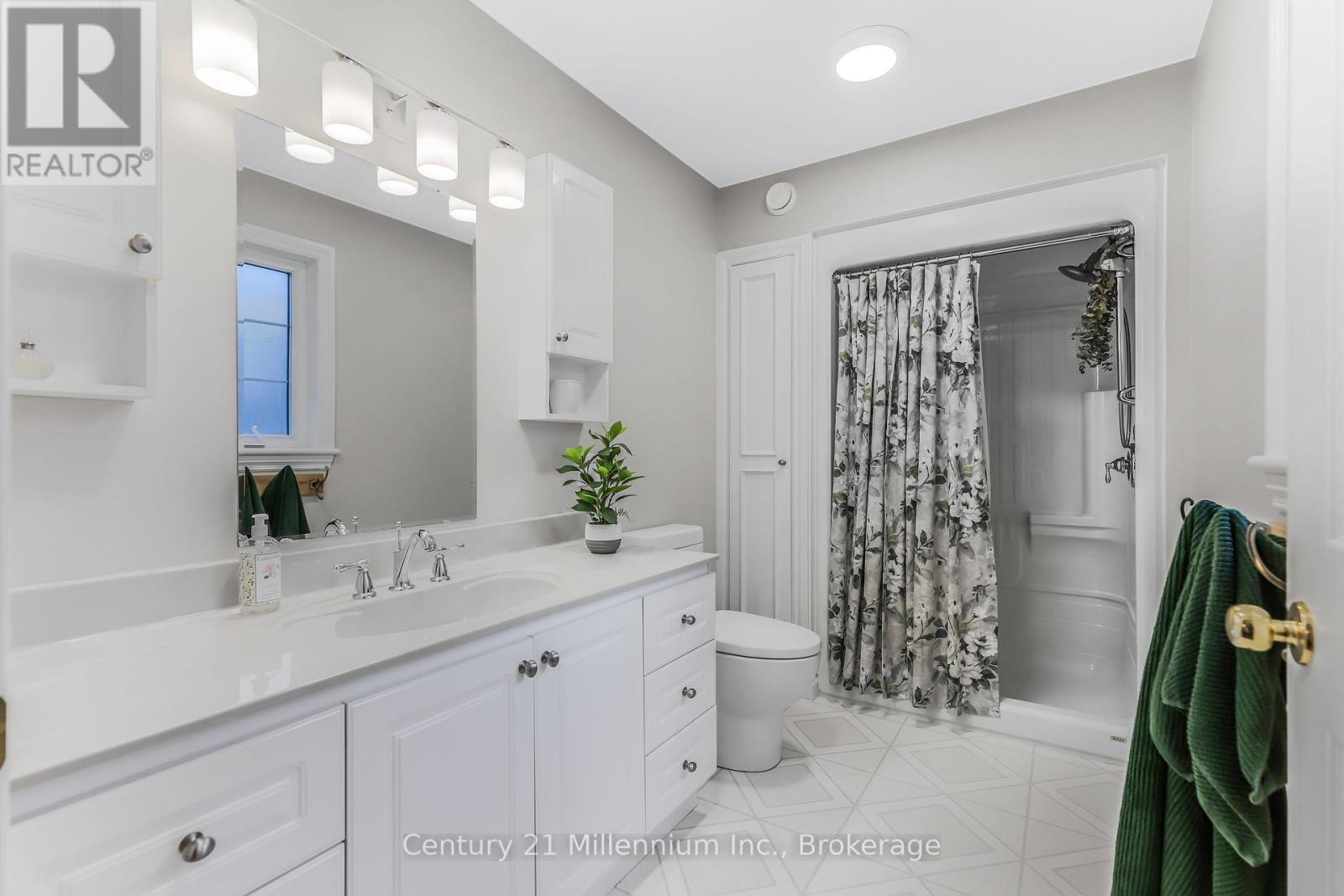 244 Summerhill Road, Saugeen Shores, Ontario  N0H 2L0 - Photo 24 - X12566428