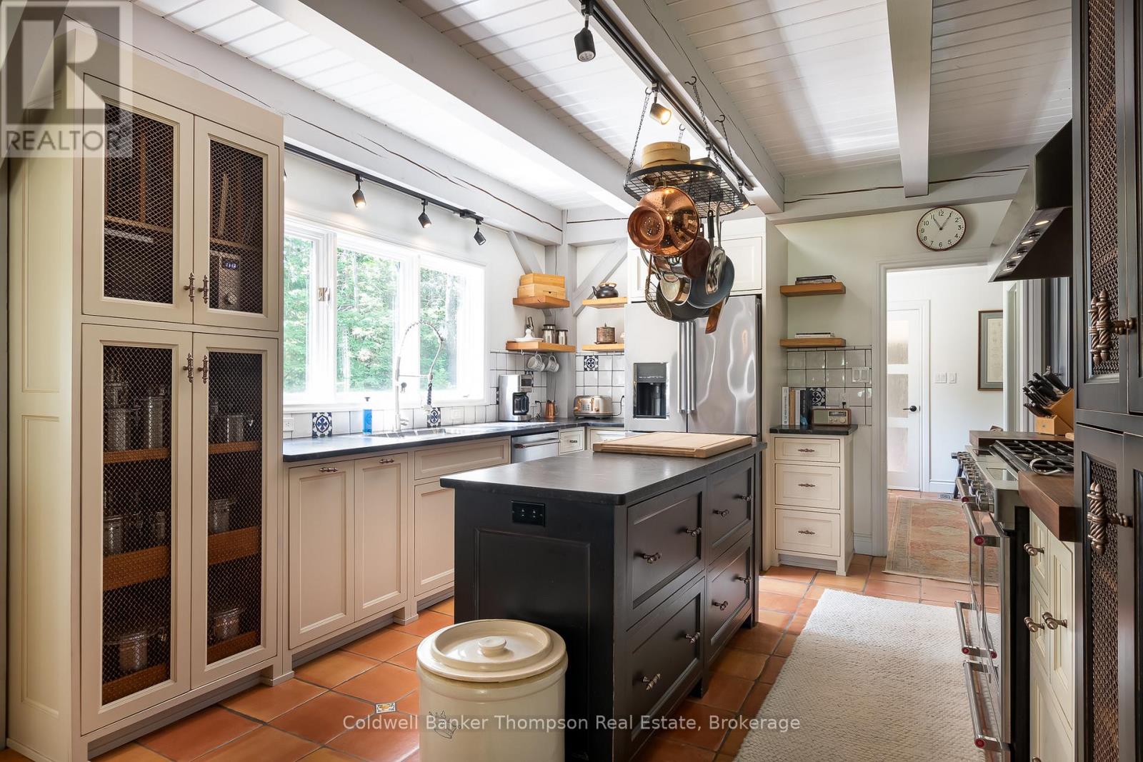 1095 Williamsport Road, Huntsville, Ontario  P1H 2J4 - Photo 8 - X12566438