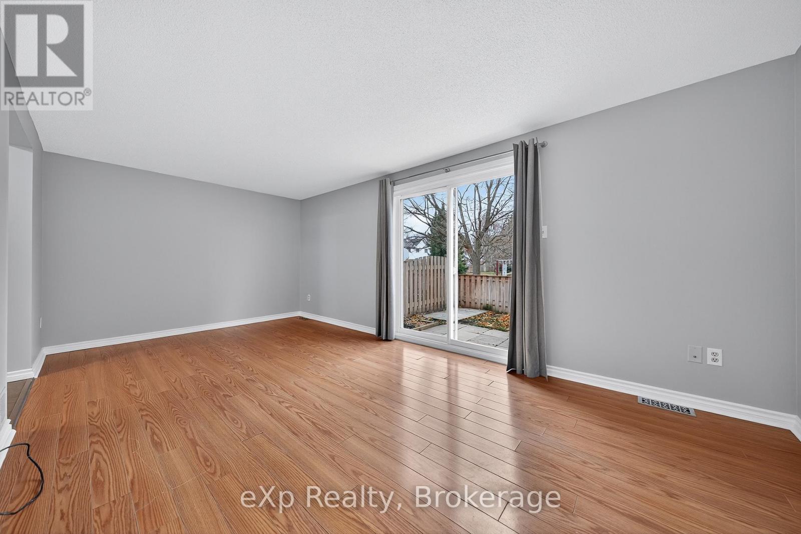 75 - 129 Victoria Road N, Guelph, Ontario N1E 6V4 - Photo 20 - X12566456