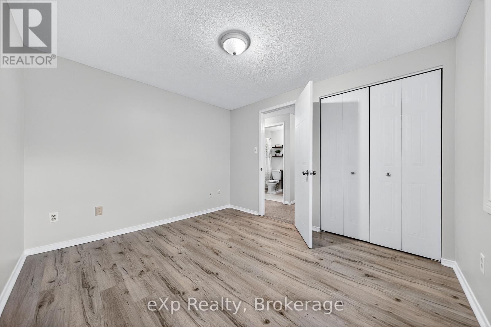 75 - 129 Victoria Road N, Guelph, Ontario N1E 6V4 - Photo 29 - X12566456