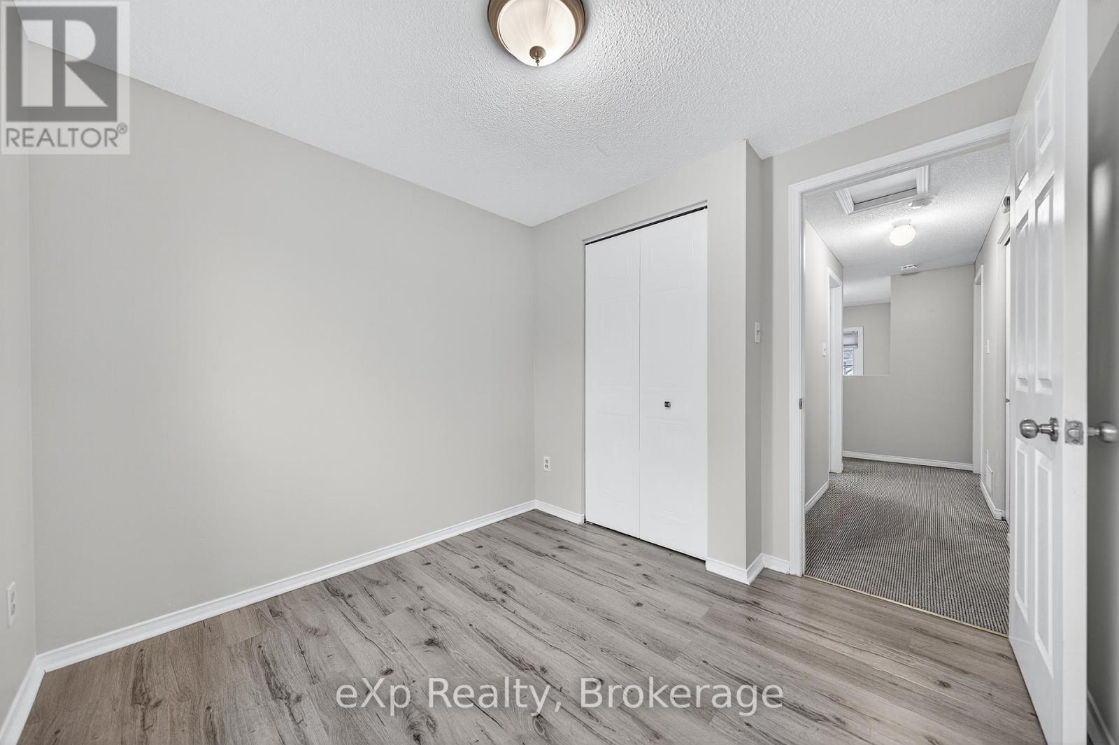 75 - 129 Victoria Road N, Guelph, Ontario N1E 6V4 - Photo 35 - X12566456