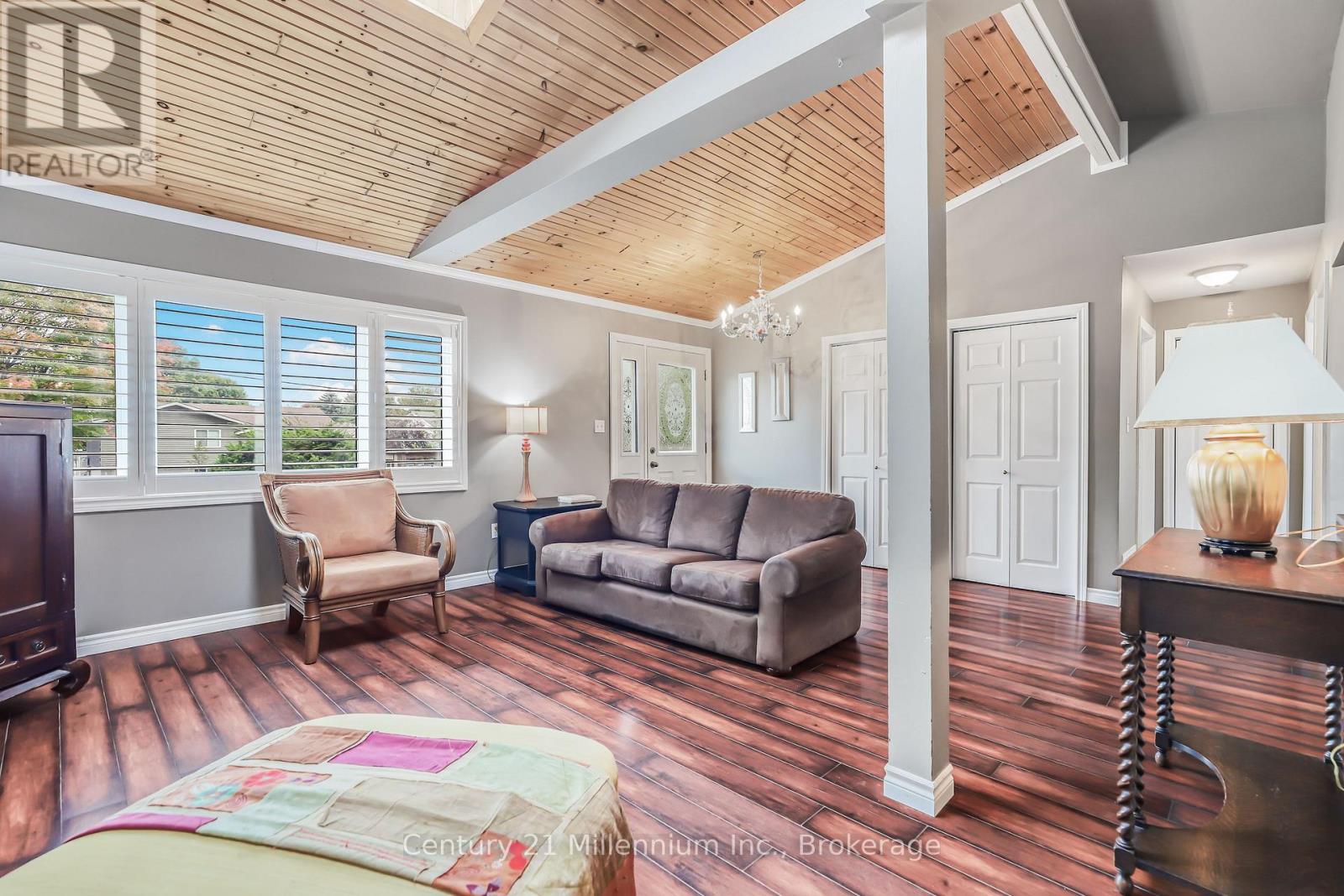 359 High Street, Saugeen Shores, Ontario  N0H 2L0 - Photo 13 - X12566464