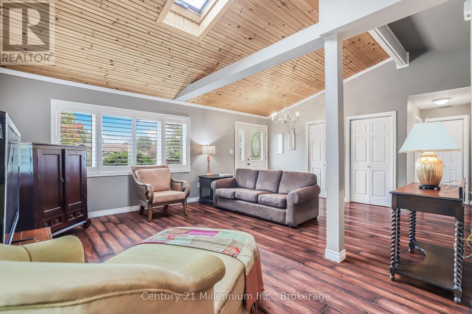 359 High Street, Saugeen Shores, Ontario  N0H 2L0 - Photo 14 - X12566464