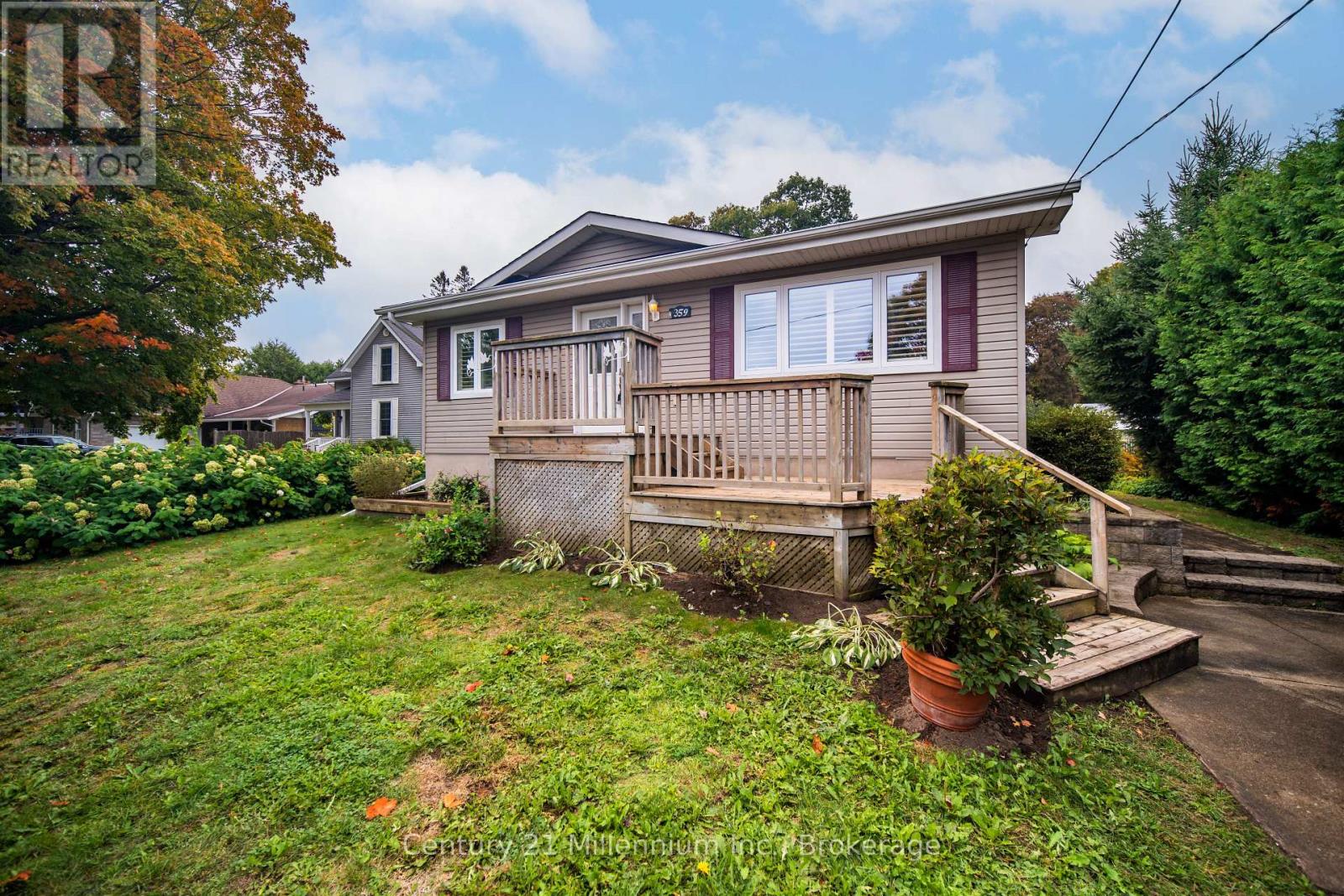 359 High Street, Saugeen Shores, Ontario  N0H 2L0 - Photo 6 - X12566464