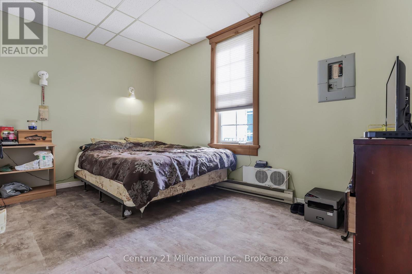 228 Palmerston Street, Saugeen Shores, Ontario N0H 2L0 - Photo 17 - X12566472