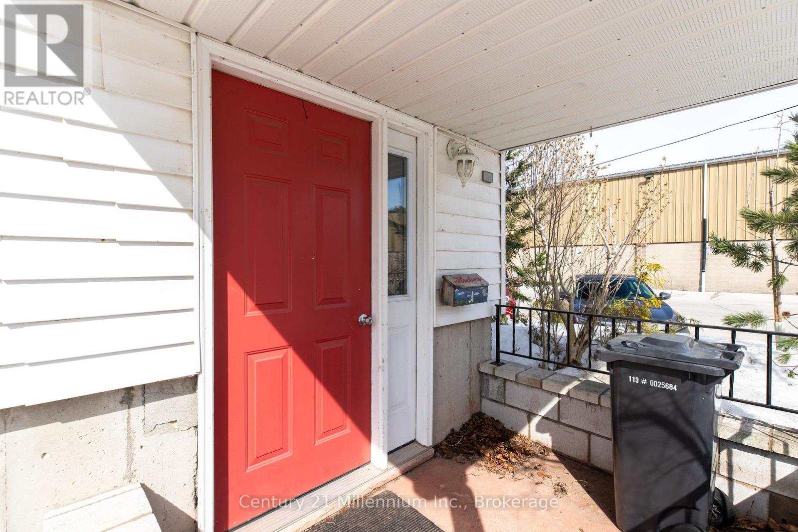 228 Palmerston Street, Saugeen Shores, Ontario N0H 2L0 - Photo 42 - X12566472