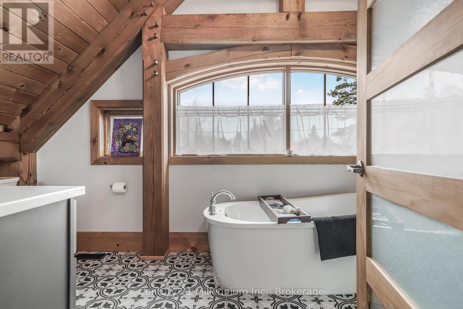 166 Clarendon Street, Saugeen Shores, Ontario N0H 2L0 - Photo 38 - X12566478