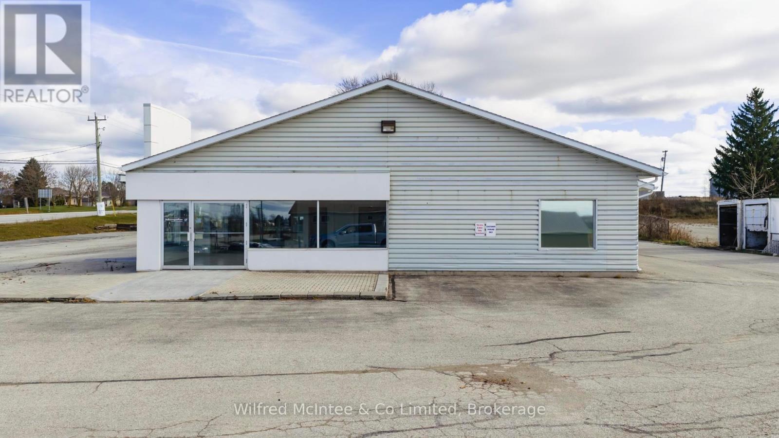 1577 Bruce Road 4 Road, Brockton, Ontario N0G 2V0 - Photo 45 - X12566510