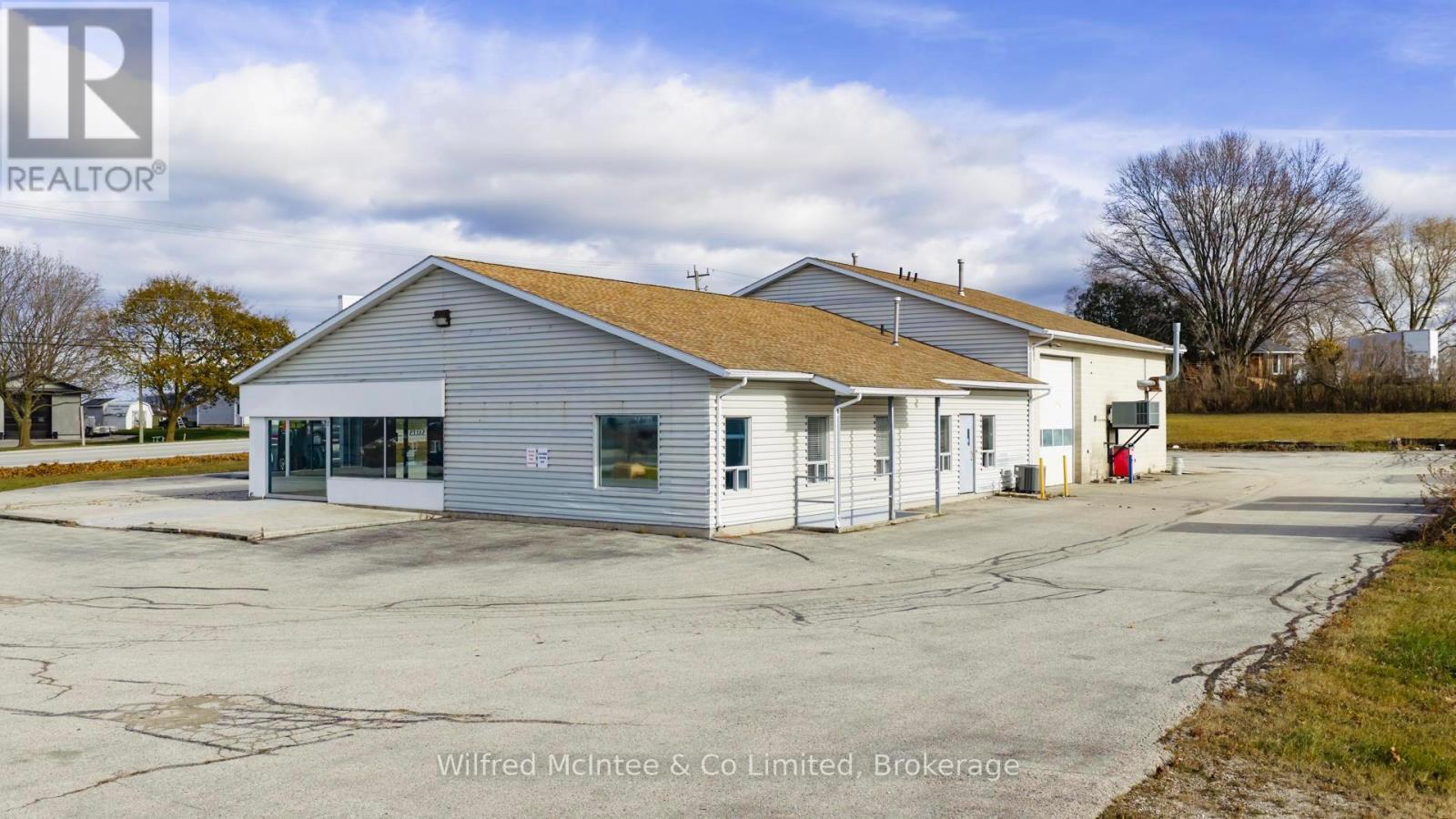 1577 Bruce Road 4 Road, Brockton, Ontario N0G 2V0 - Photo 5 - X12566510