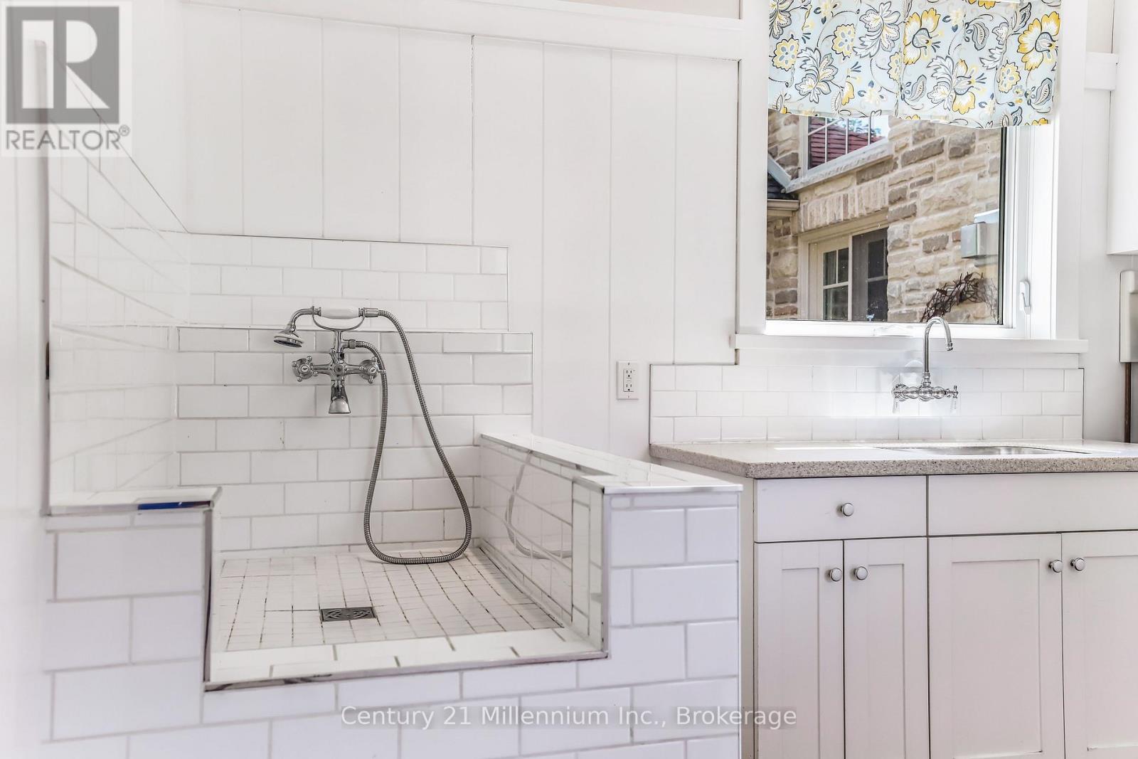 27 Carter Drive, Saugeen Shores, Ontario N0H 2C6 - Photo 31 - X12566598