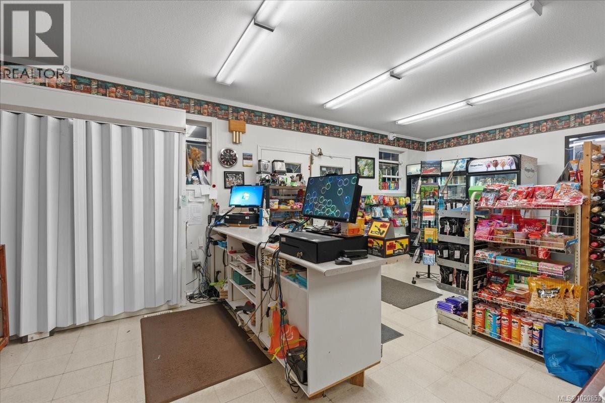 1546 Sayward Rd, Sayward, British Columbia  V0P 1R0 - Photo 8 - 1020853